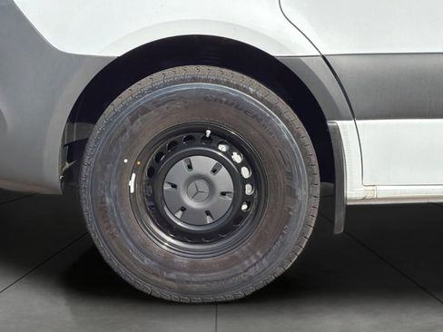 New 2025 Mercedes-Benz Sprinter 2500 image 3