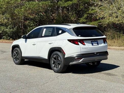 Used 2026 Hyundai Tucson SEL FWD image 3