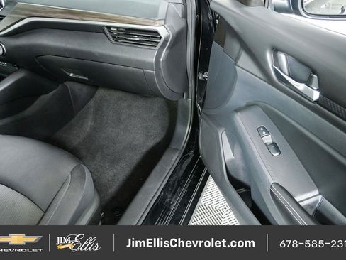 Used 2024 Nissan Altima 2.5 SV FWD image 22