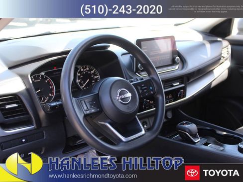 Used 2024 Nissan Rogue SV AWD/4WD image 12