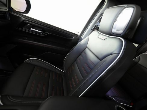 Used 2026 GMC Yukon AT4 Ultimate image 44