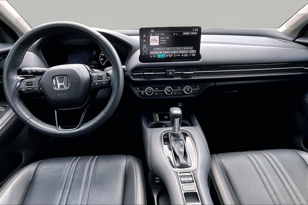 Used 2025 Honda HR-V EX-L image 8