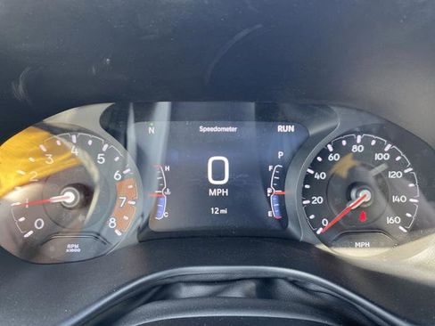 New 2025 Jeep Compass Latitude w/ Sun & Sound Group image 16