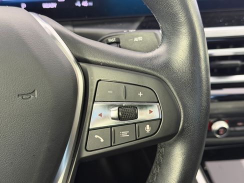 Used 2023 BMW i4 eDrive35 w/ Premium Package RWD image 28