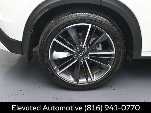 Certified 2025 INFINITI QX55 Luxe w/ Cargo Package AWD/4WD image 5