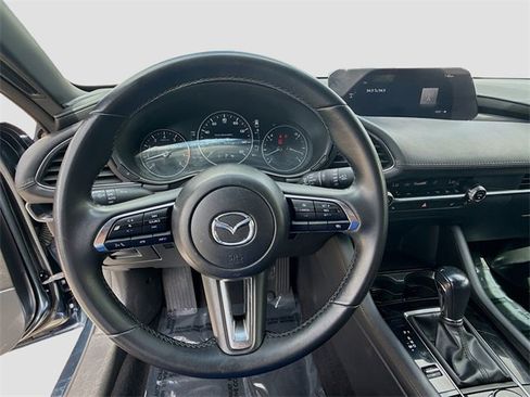 Used 2024 MAZDA MAZDA3 s image 10