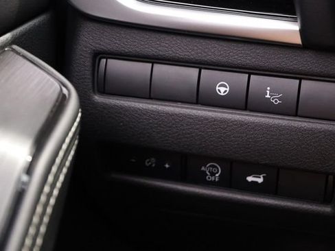 Certified 2025 Nissan Rogue SL w/ Tech Package AWD/4WD image 22
