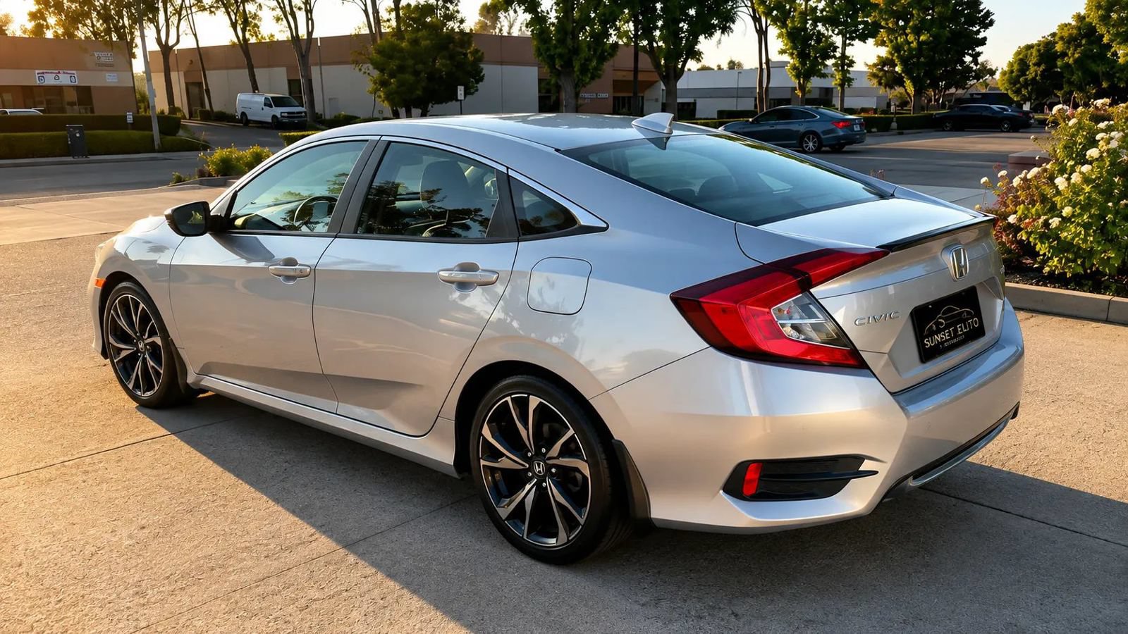 Used 2019 Honda Civic Sport image 7