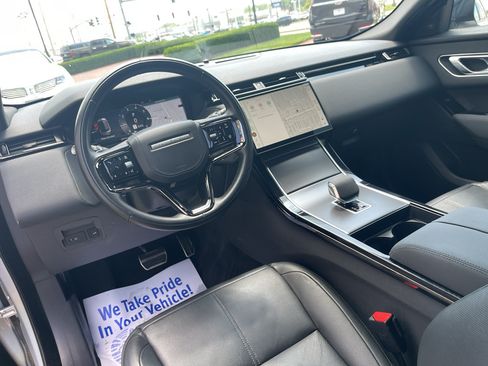 Used 2025 Land Rover Range Rover Velar Dynamic SE AWD/4WD image 28
