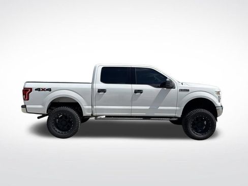 Used 2017 Ford F150 XLT w/ Trailer Tow Package AWD/4WD image 4