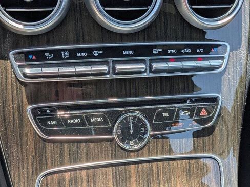Used 2017 Mercedes-Benz C 300 4MATIC Sedan image 23