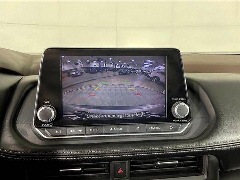 Certified 2023 Nissan Rogue SV image 29