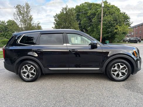 Certified 2021 Kia Telluride EX w/ Towing Package AWD/4WD image 8