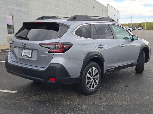 Certified 2024 Subaru Outback Premium AWD/4WD image 10