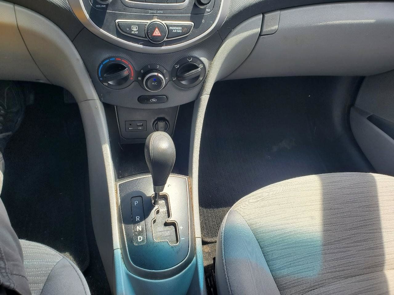 Used 2016 Hyundai Accent SE FWD image 18