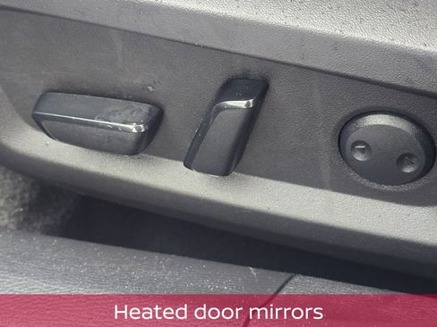 Used 2024 Mitsubishi Outlander SE image 14