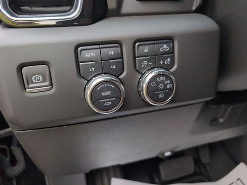 Used 2024 GMC Sierra 2500 Denali Ultimate w/ Max Trailering Package image 20