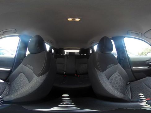 Used 2025 Nissan Kicks SV FWD image 35