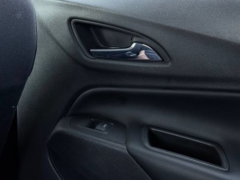 Used 2018 Chevrolet Equinox LT AWD/4WD image 39