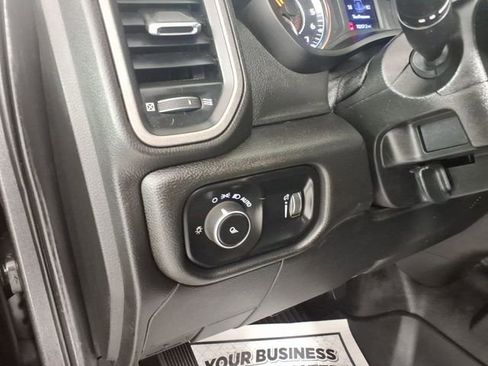 Used 2021 RAM 2500 Tradesman w/ Chrome Appearance Group AWD/4WD image 14