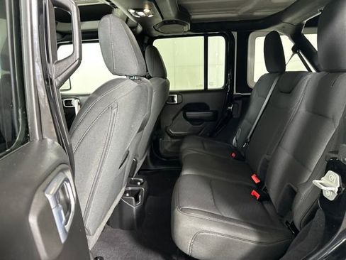Used 2021 Jeep Wrangler Unlimited Sport image 25