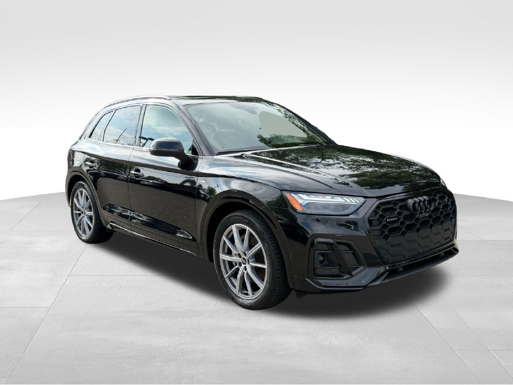 Used 2023 Audi Q5 e Prestige AWD/4WD image 3