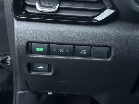 Certified 2023 Nissan Sentra SV w/ All-Weather Package image 23