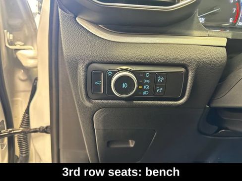 Used 2023 Ford Explorer XLT w/ Equipment Group 202A AWD/4WD image 23