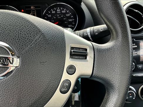 Used 2015 Nissan Rogue S w/ Convenience Package FWD image 11