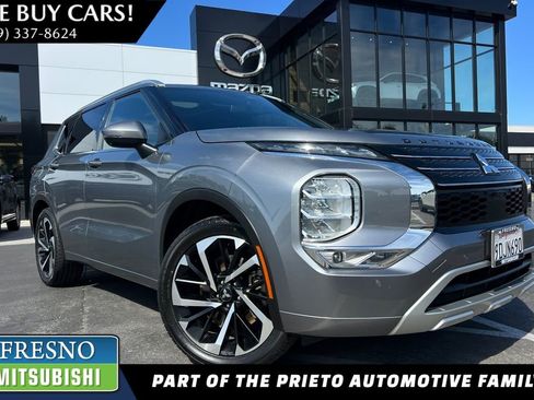 Used 2022 Mitsubishi Outlander SEL FWD image 1