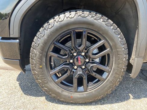 Certified 2024 GMC Sierra 1500 Elevation AWD/4WD image 23