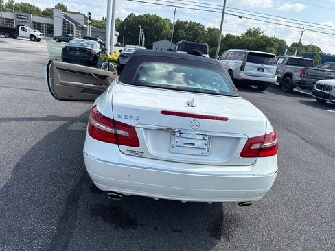 Used 2011 Mercedes-Benz E 350 Cabriolet image 18