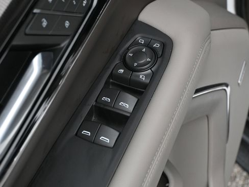 Used 2025 GMC Yukon Elevation w/ Technology Package image 31