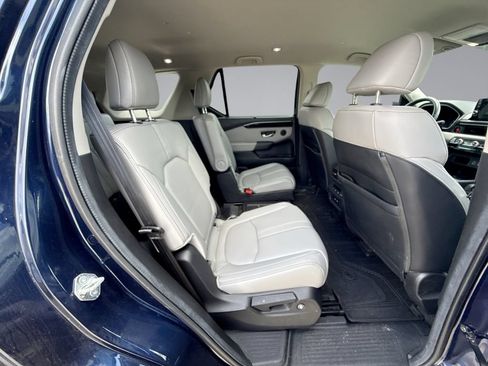 Used 2024 Honda Pilot EX-L image 17