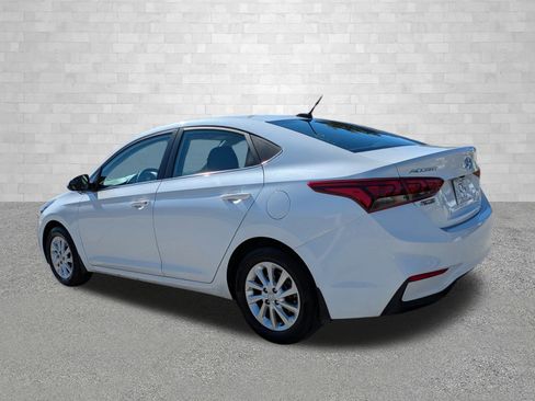 Used 2021 Hyundai Accent SEL image 4