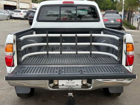 Used 2001 Toyota Tacoma PreRunner image 10