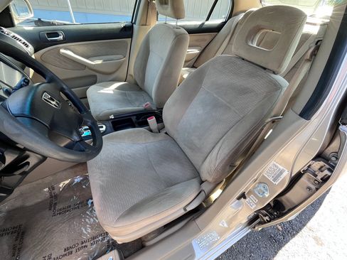 Used 2003 Honda Civic Hybrid Sedan image 11