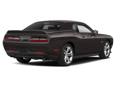 Used 2022 Dodge Challenger GT RWD image 2