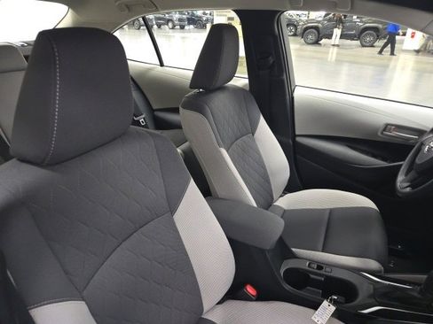 New 2026 Toyota Corolla LE image 10