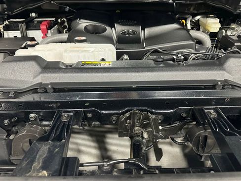 Used 2025 Toyota Tundra SR5 w/ TRD Off-Road Package AWD/4WD image 66