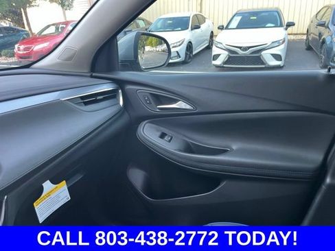 Used 2025 Buick Encore GX Sport Touring w/ Advanced Technology Package FWD image 24