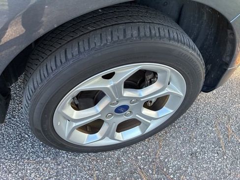 Used 2022 Ford EcoSport SE w/ SE Convenience Package image 16