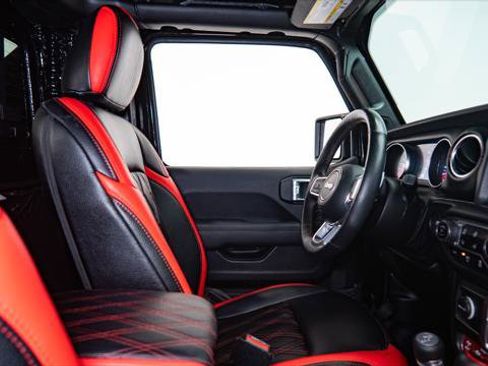 Used 2021 Jeep Wrangler Unlimited Rubicon image 39