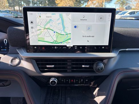 Used 2025 Ford Explorer ST w/ Sun And Sound Package image 17