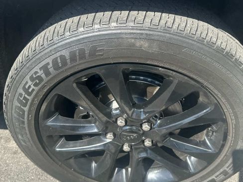 Used 2020 Jeep Grand Cherokee Altitude AWD/4WD image 7