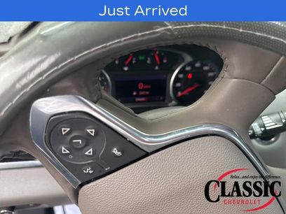 Used 2020 Chevrolet Traverse LT