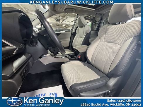 Certified 2024 Subaru Forester Premium AWD/4WD image 20