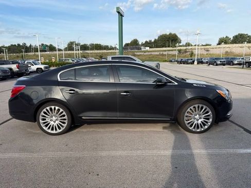 Used 2014 Buick LaCrosse Premium w/ Driver Confidence Package FWD image 4