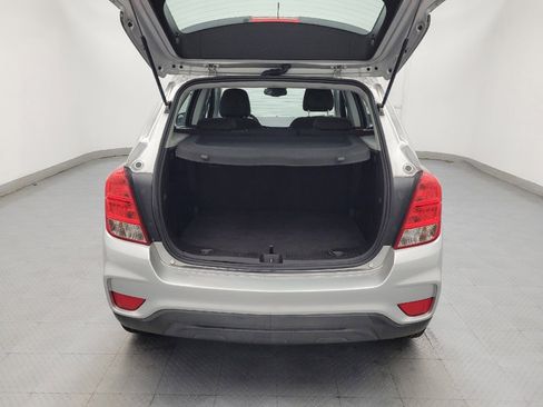 Used 2017 Chevrolet Trax LS FWD image 29