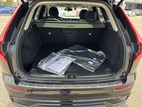 New 2025 Volvo XC60 B5 Plus w/ Climate Package PRO image 7